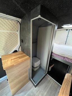 Obytná dodávka-Renault Master - 14