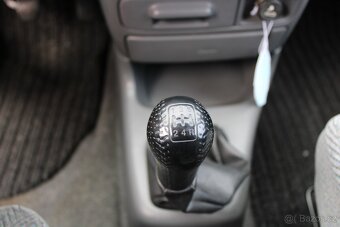 Honda CR-V 2,0i 94KW, 4 x 4, STK 3/2027, r.v. 1998 - 14