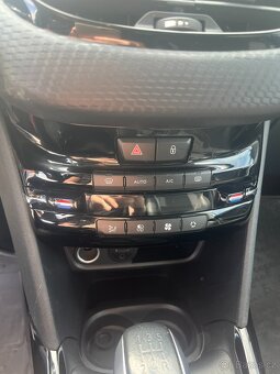 Peugeot 2008, 1.2 PureTech - 14