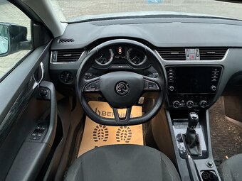 Škoda Octavia 2.0TSI 140kW AUTOMAT STYLE DPH - 14