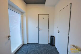 Pronájem luxusního salonu krásy po kompletní rekonstrukci - 14