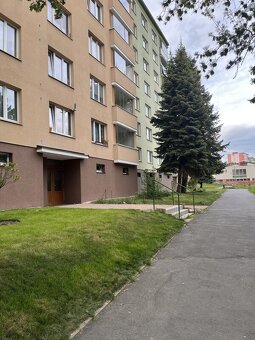 Prodej bytu 3+1/L, OV, 76 m2, ulice Vodárenská, Karlovy Vary - 14