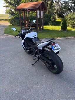 Kawasaki Z750 - 14
