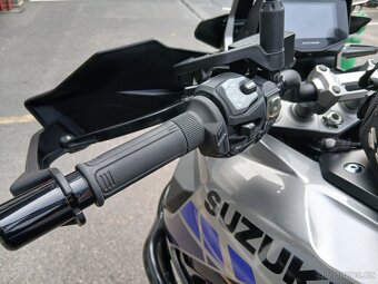 Suzuki V-Strom 1050 XT (2022/16400km) - 14