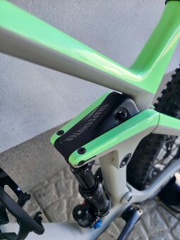 Horské kolo Canyon Strive CF 7.0 Carbon 2021 29″ - 14
