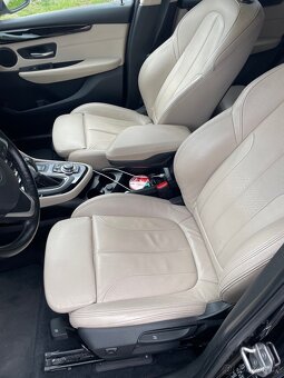 BMW 220d xDrive Active Tourer 140kW(190k) pohon všech kol. - 14