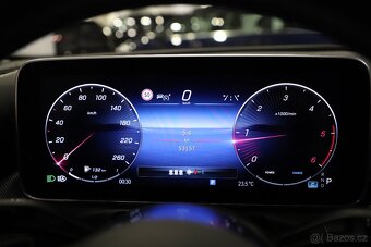 Mercedes-Benz C300d 195kW - otevřeno celý víkend do 20:00 - 14