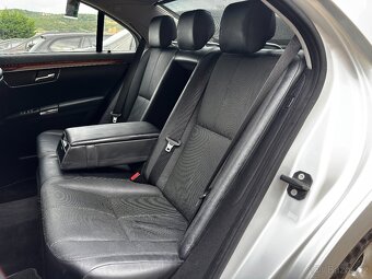 MERCEDES W221,S500 5.5 V8 4MATIC,BOHATÁ VÝBAVA - 14
