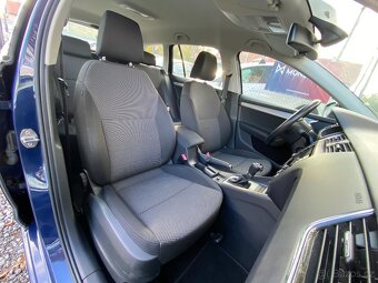 Škoda Octavia 1.6 TDi DSG Navigace, Tempomat - 14