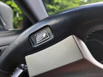 Lexus IS300h F-Sport - 14