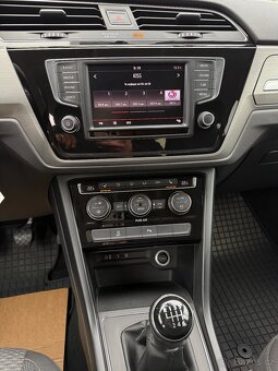 VW TOURAN 1.6 TDI 2016 - 14