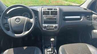 Kia Sportage 2.0 CRDI - 14