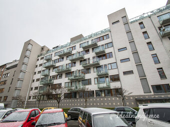 Pronájem bytu 1+kk, Poupětova, Holešovice, 21500 Kč/měs, 50 - 14