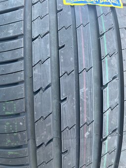 Land Rover Range Rover, kolo 22" - 14