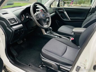 Subaru Forester 2.0 4x4 AUTOMAT KAMERA VÝHŘEV SERVISKA SUBAR - 14