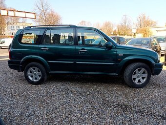 Suzuki Grand Vitara 2.7 V6 Club 4x4 AUT. benzín 135kw - 14