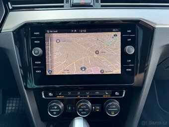 VW Passat B8 2.0TDI 140kW DSG Panorama Webasto ACC Kamera - 14