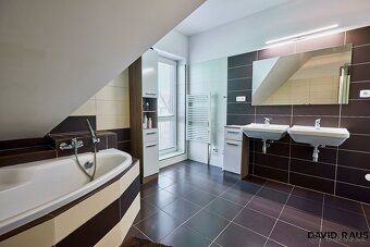 Prodej rodinného domu 4+kk ( 139 m²), Syrovice - 14