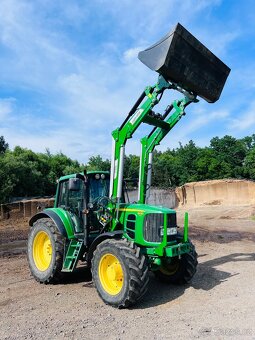 MONTUJEME ČELNÍ NAKLADAČE INTER TECH NA TRAKTORY JOHN DEERE - 14