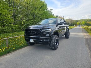 Dodge RAM 1500 LIMITED BLACK V8 HEMI 2024 - 14