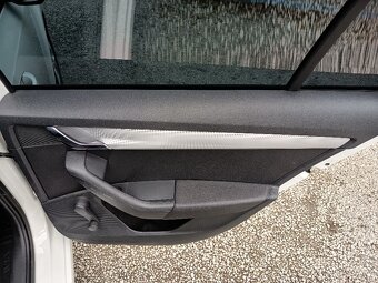 ŠKODA Octavia Combi 1,4TSi Ambiente PLUS ČR - 14
