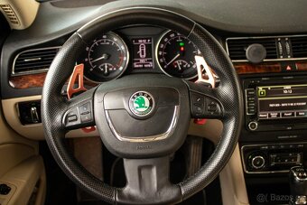 Škoda Superb Combi 3.6 FSI V6 4x4 Elegance DSG - 14