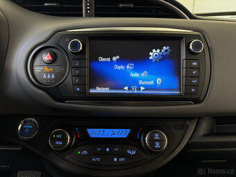 Toyota Yaris, 1.5i HYBRID AUTOMAT odp.DPH rv.5/2016 - 14