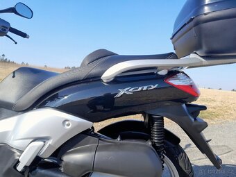 Yamaha x City 250i - 14