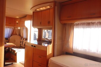 Hobby De Luxe 460 R.V. 2009 - 14