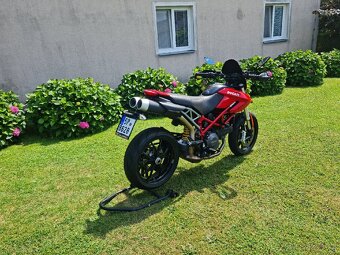 Ducati Hypermotard 796 - 14