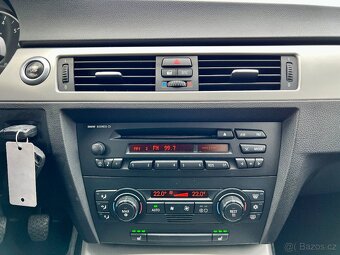 BMW 320i 110 kW Výhřevy,Klima,Alu,Stav - 14
