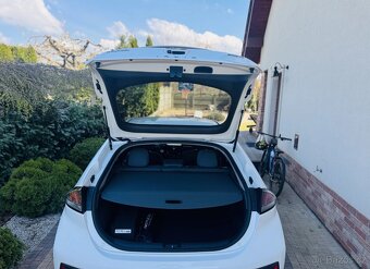 Hyundai IONIQ Plug-in-Hybrid 1.6 GDI Premium - 14