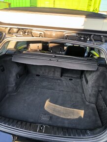 Bmw 320i e91 - 14