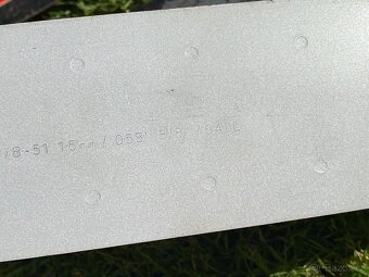 stará motorová pila made in sweden příslušenství lišty - 14