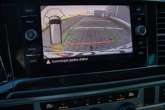 VOLKSWAGEN MULTIVAN 2.0 BiTDI Comfortline 4MOTION DSG 2020 - 14