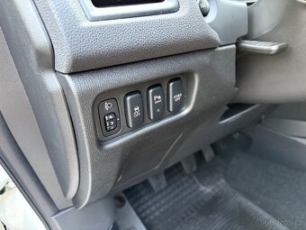 Mitsubishi ASX 1.6 MIVEC/86 kW/manuál/ČR-2. majitelka/98 tkm - 14