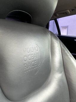 Volvo V60 D3 (pětiválec) Ocean Race, perfektní stav - 14