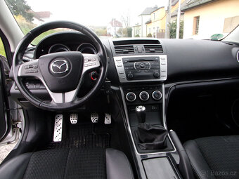 Mazda 6 Dynamic sport 2.5i 16V kombi,xenony,kůže,BOSE - 14