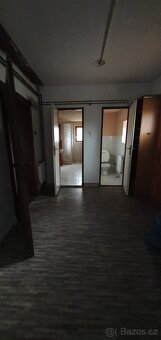 Prodám rodinný dům - 14