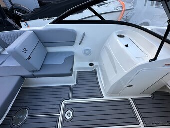 BAYLINER VR-4 Open + MERCURY F 150 EFI EXLPT ProXS záruka 5 - 14