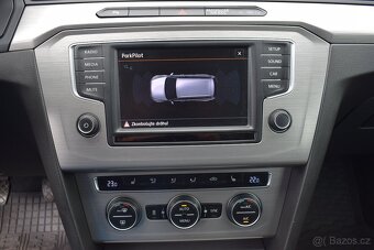 Volkswagen Passat 2,0TDi PR.SERVIS VW,1.MAJITEL - 14