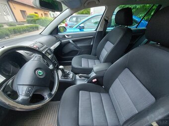 Octavia 2 2.0 FSI 110kW 4x4 (2007) - 14