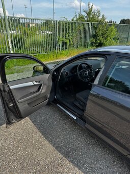 Audi A3 Sportback 8P 2.0 TDI 103 kW • 2005 • Olomouc - 14