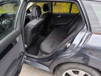 Mercedes-Benz Třídy C200, 2.2 CDi ,Xenon,navi - 14