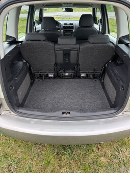 Škoda Roomster 1.4 63 kW benzín, 2008 - 14