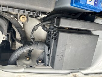 Mitsubishi Lancer Evo 9 - 14
