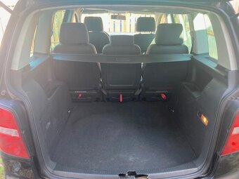 VW Touran - 14