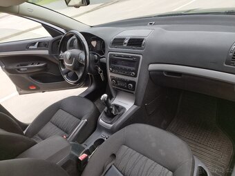 ŠKODA OCTAVIA II, FACELIFT,1.4TSI,SERVISNÍ KNIHA - 14