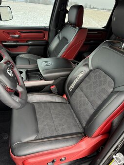 DODGE RAM REBEL 5.7 Hemi DPH - 14