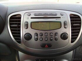 i10 1.1i  Style, Klima, Výborný stav - 14